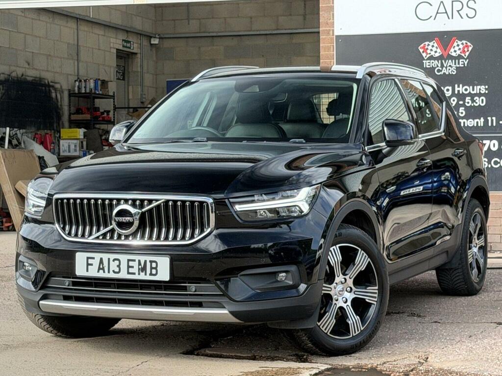 Volvo XC40 2.0 D3 Inscription Euro 6 Ss FA13EMB Black #3