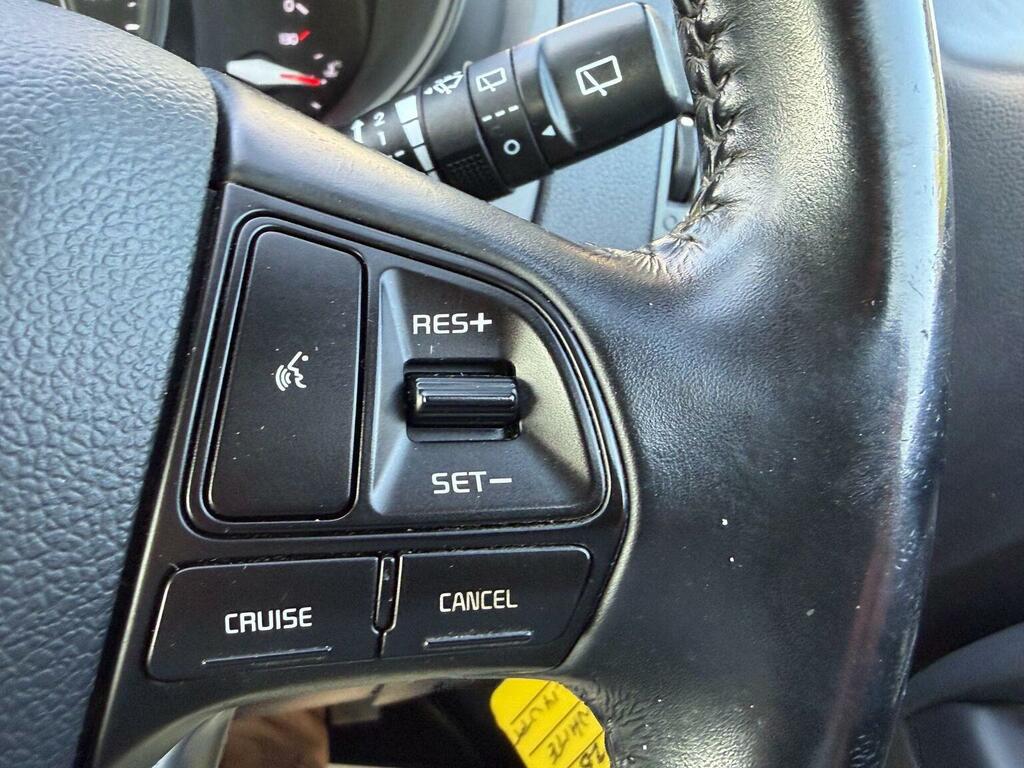 Kia RIO Hatchback 1.4 2 Euro 5 201464 Black #36