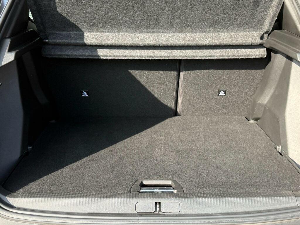 Peugeot 2008 Gt Premium Grey #72