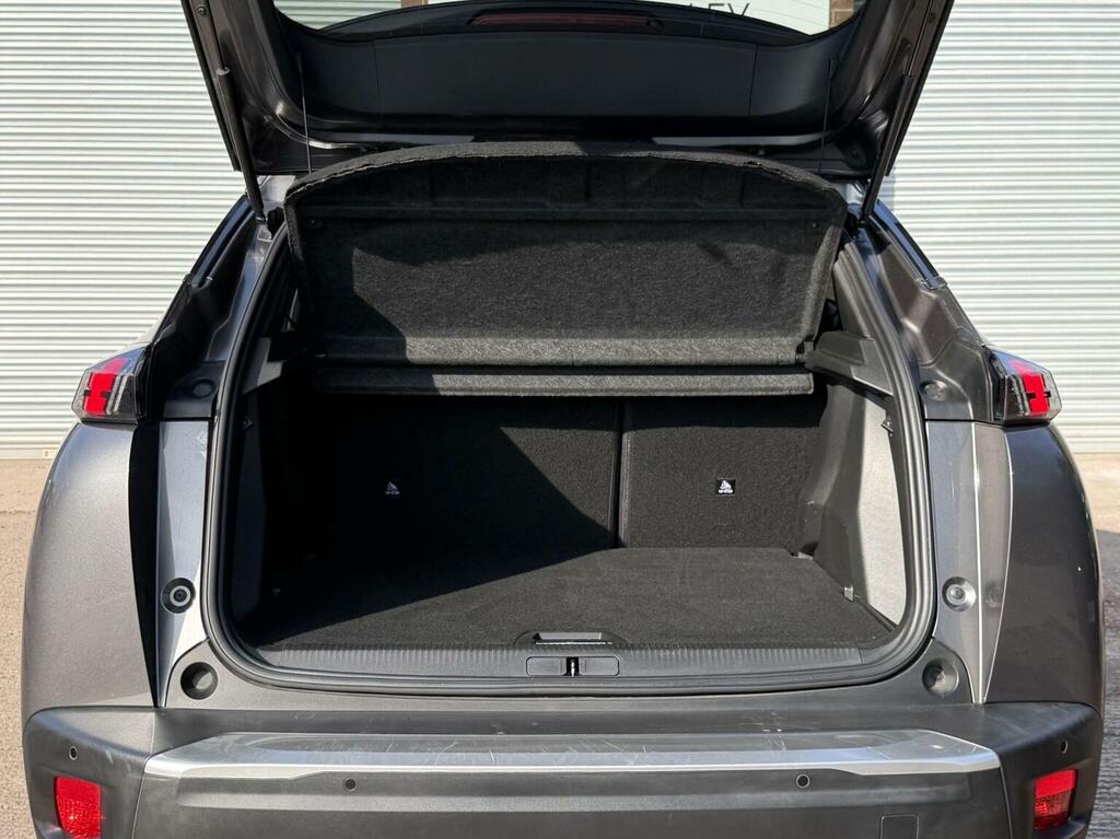 Peugeot 2008 Gt Premium Grey #71
