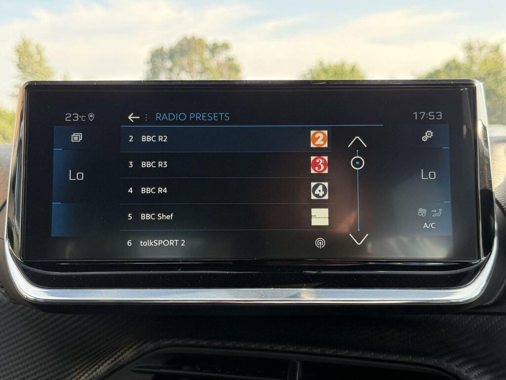 Peugeot 2008 Gt Premium Grey #45