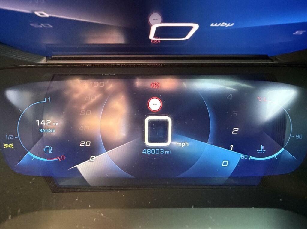 Peugeot 2008 Gt Premium Grey #43