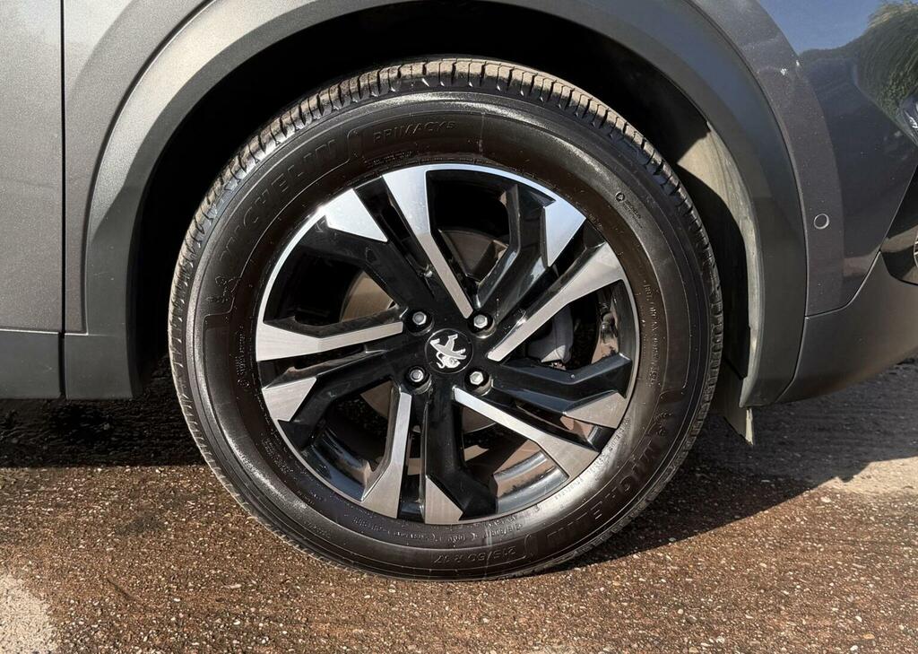 Peugeot 2008 Gt Premium Grey #77