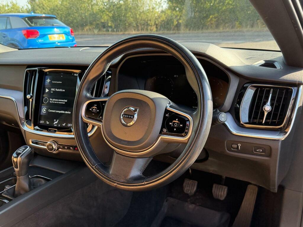 Volvo V60 V60 R-design B4 Mhev Silver #45