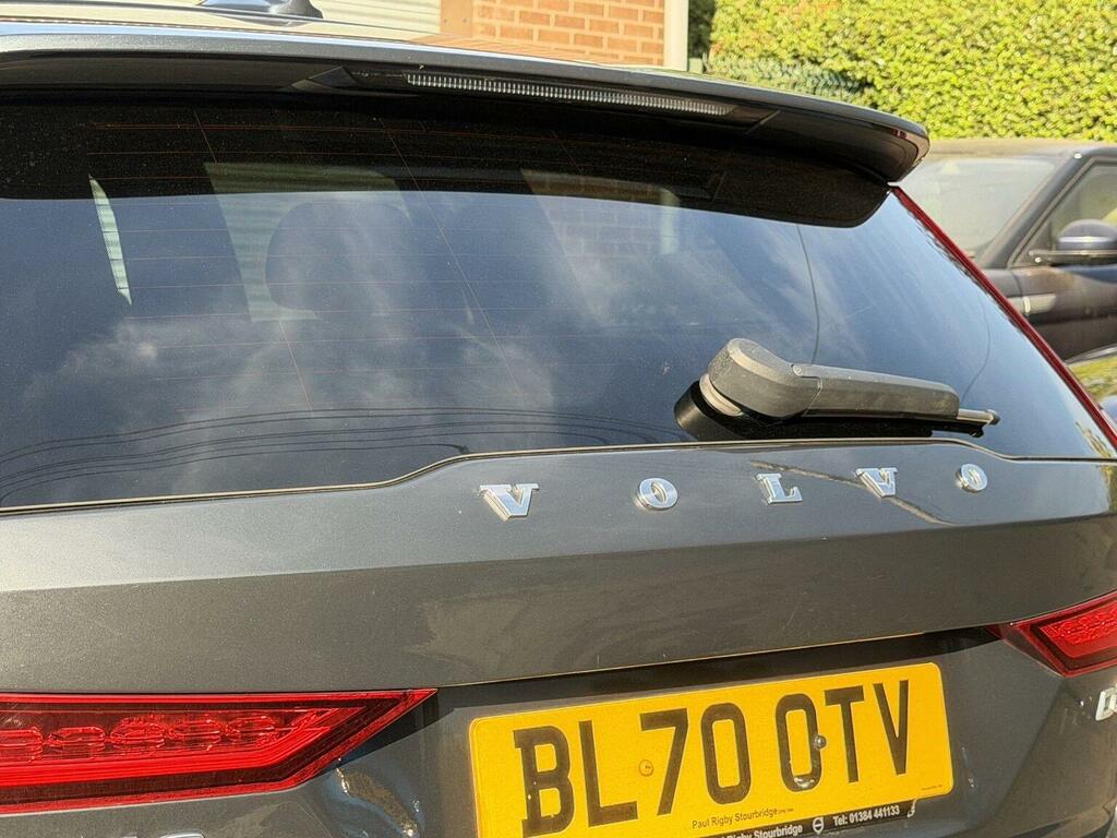 Volvo V60 V60 R-design B4 Mhev Silver #87