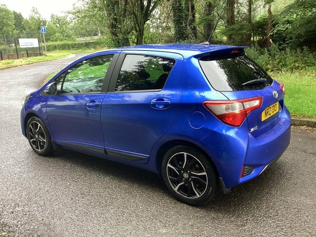 Toyota Yaris 1.5 Hybrid Excel Cvt Navpan Roof  #7