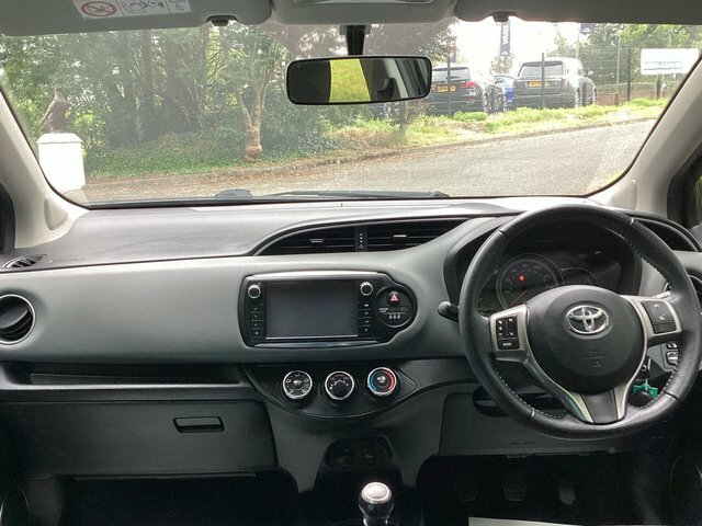 Toyota Yaris 1.33 Dual Vvt-i Icon Multidrive S Euro 5 Grey #15