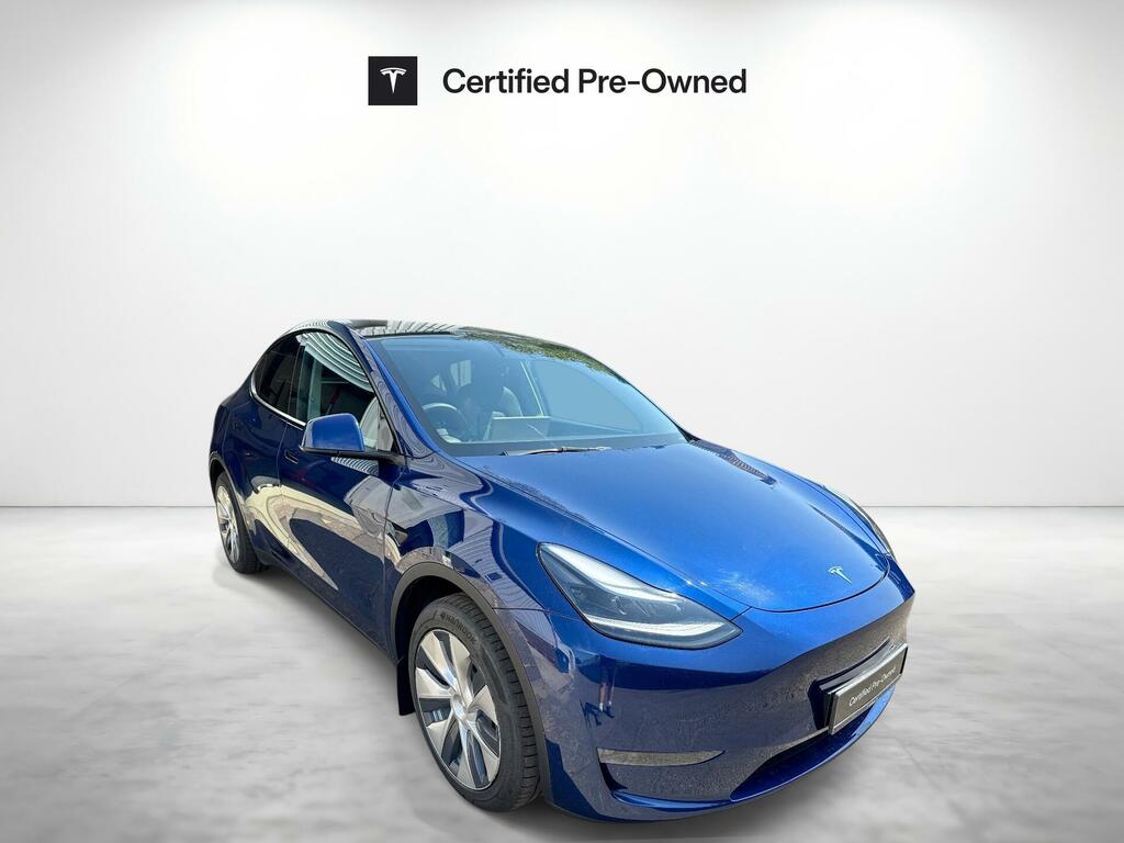 Tesla Model Y Dual Motor Long Range 4Wde Blue