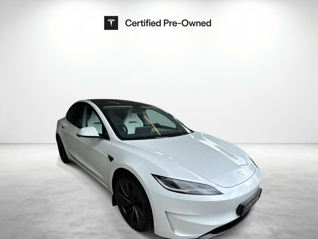 Tesla Model 3 Dual Motor 84.7Kwh Performance 4Wde White