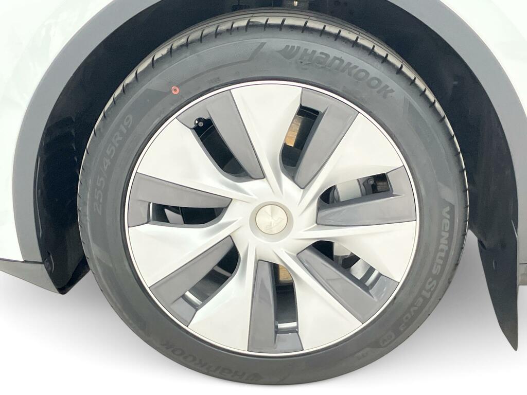 Tesla Model Y Auto Rwd 5dr  White #5