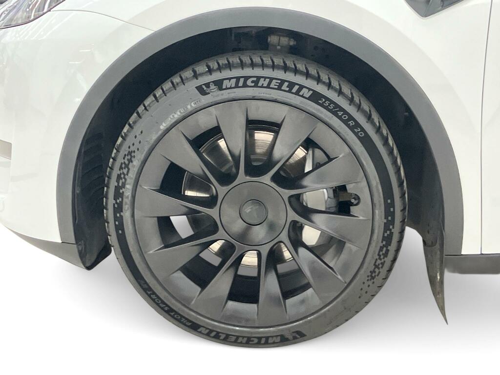 Tesla Model Y Dual Motor Long Range 4Wde  White #5