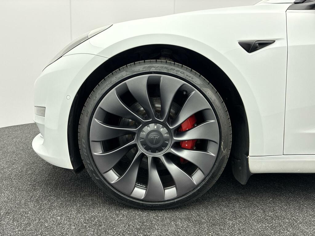 Tesla Model 3 Dual Motor Performance 4Wde Performanc White #4