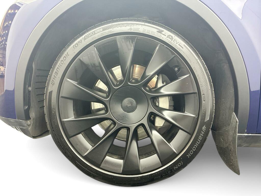 Tesla Model Y Long Range Blue #5