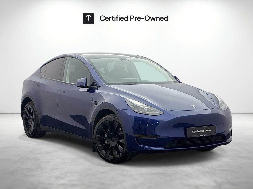 Tesla Model Y Long Range Blue