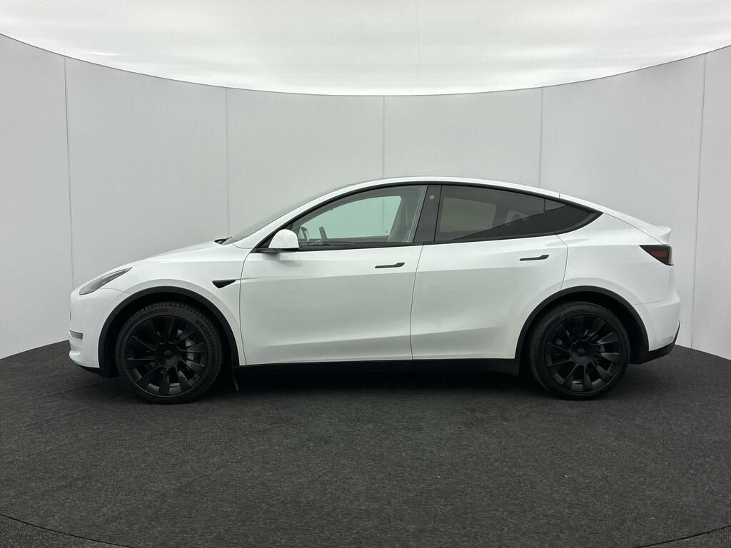 Tesla Model Y Long Range White #6