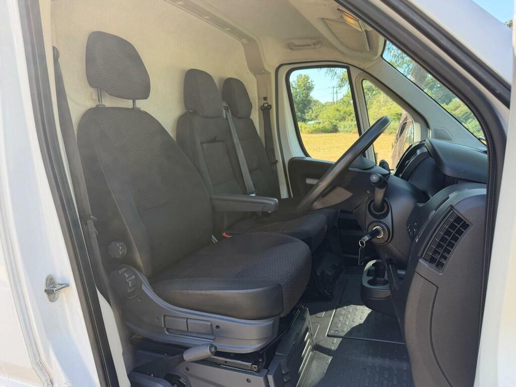 Peugeot Boxer Panel Van 2.2 Bluehdi 335 Professional Premium L LS23HKD White #6
