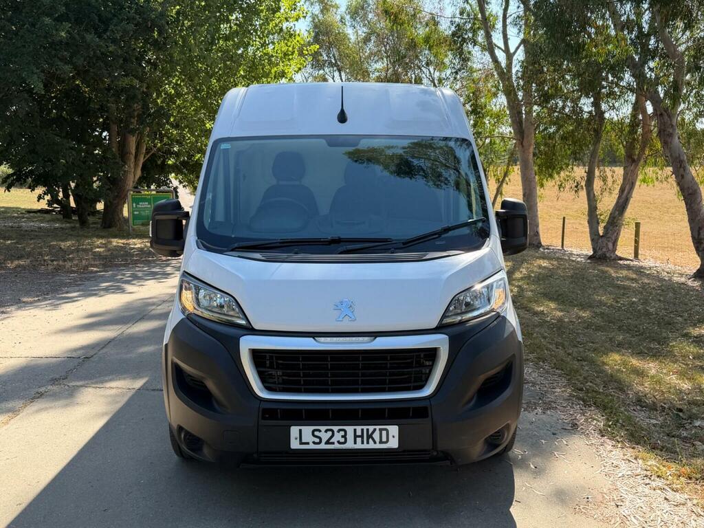 Peugeot Boxer Panel Van 2.2 Bluehdi 335 Professional Premium L LS23HKD White #3
