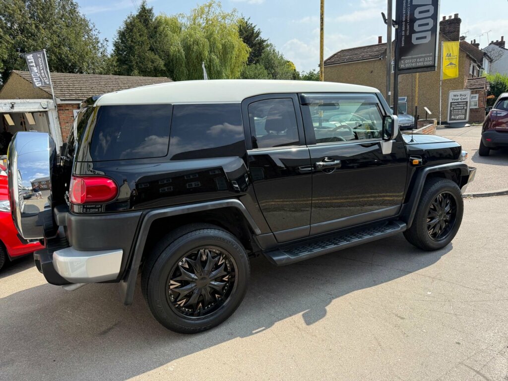 Toyota FJ Cruiser 5dr Automatic Black #6
