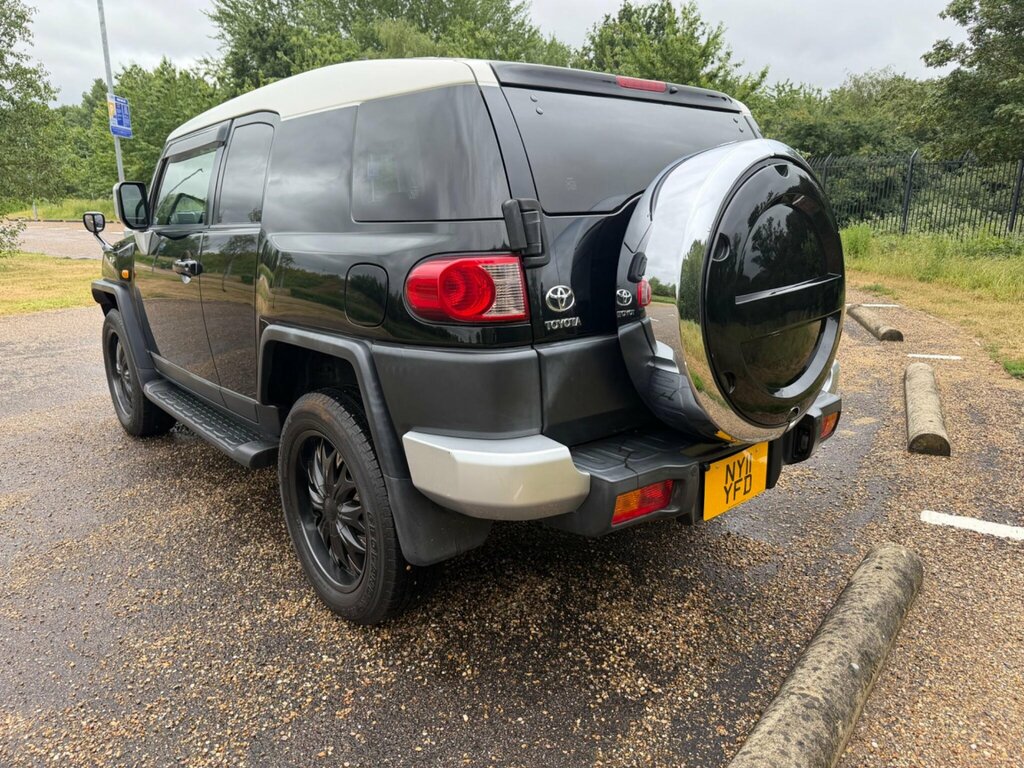 Toyota FJ Cruiser Suv Black #6