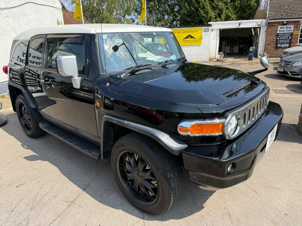 Toyota FJ Cruiser 5dr Automatic Black