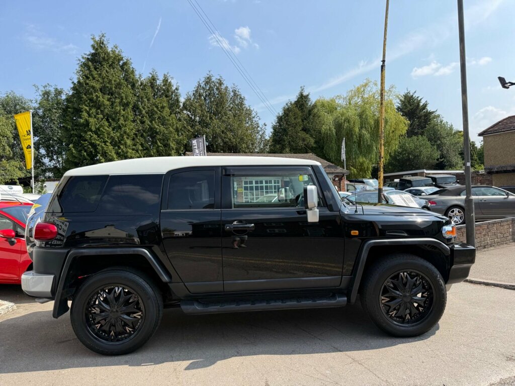Toyota FJ Cruiser 5dr Automatic Black #5