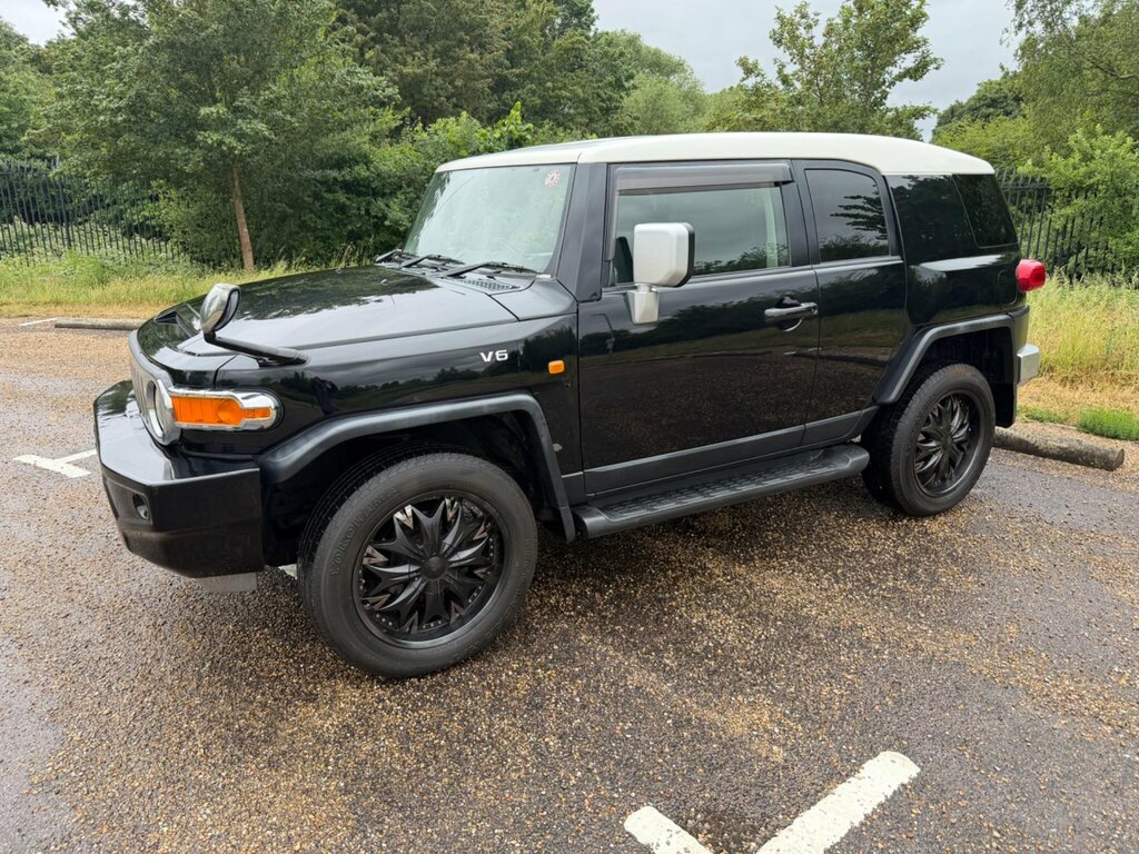 Toyota FJ Cruiser Suv Black #4