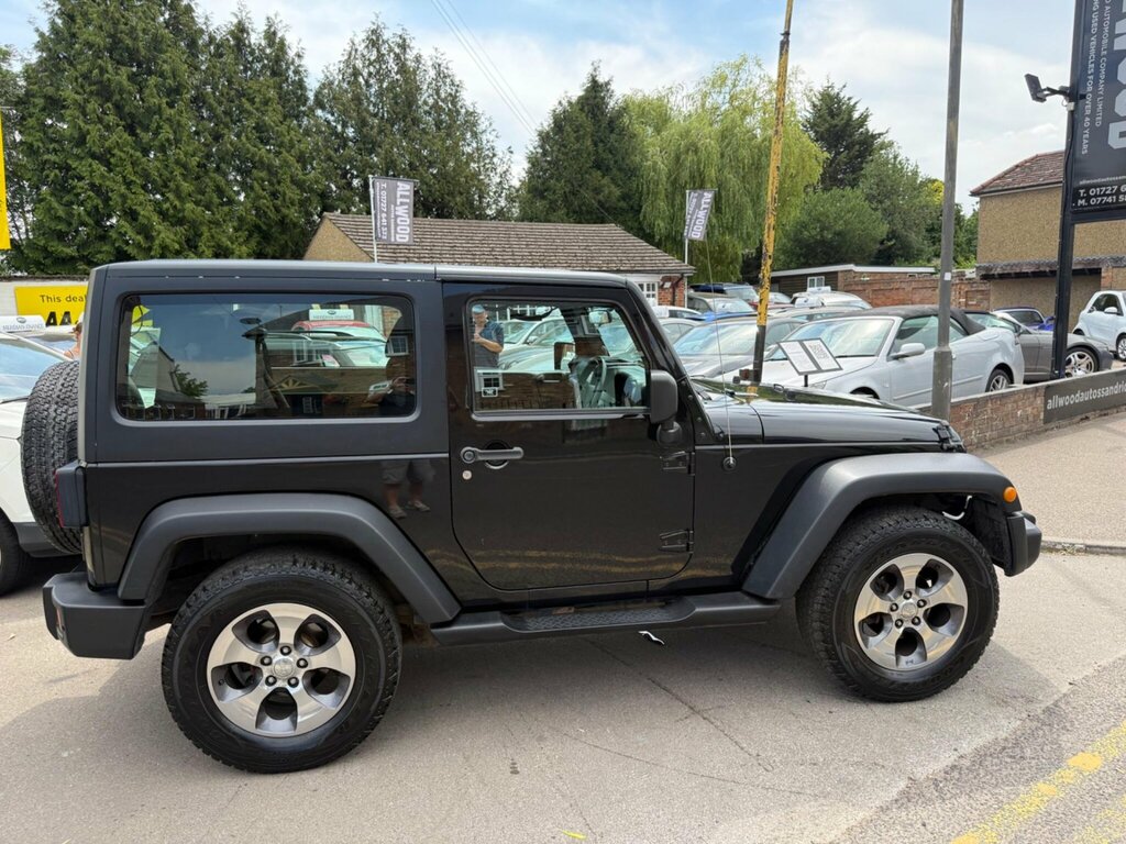 Jeep Wrangler 2.8 Crd Sport 4Wd Euro 5 Ss Black #4