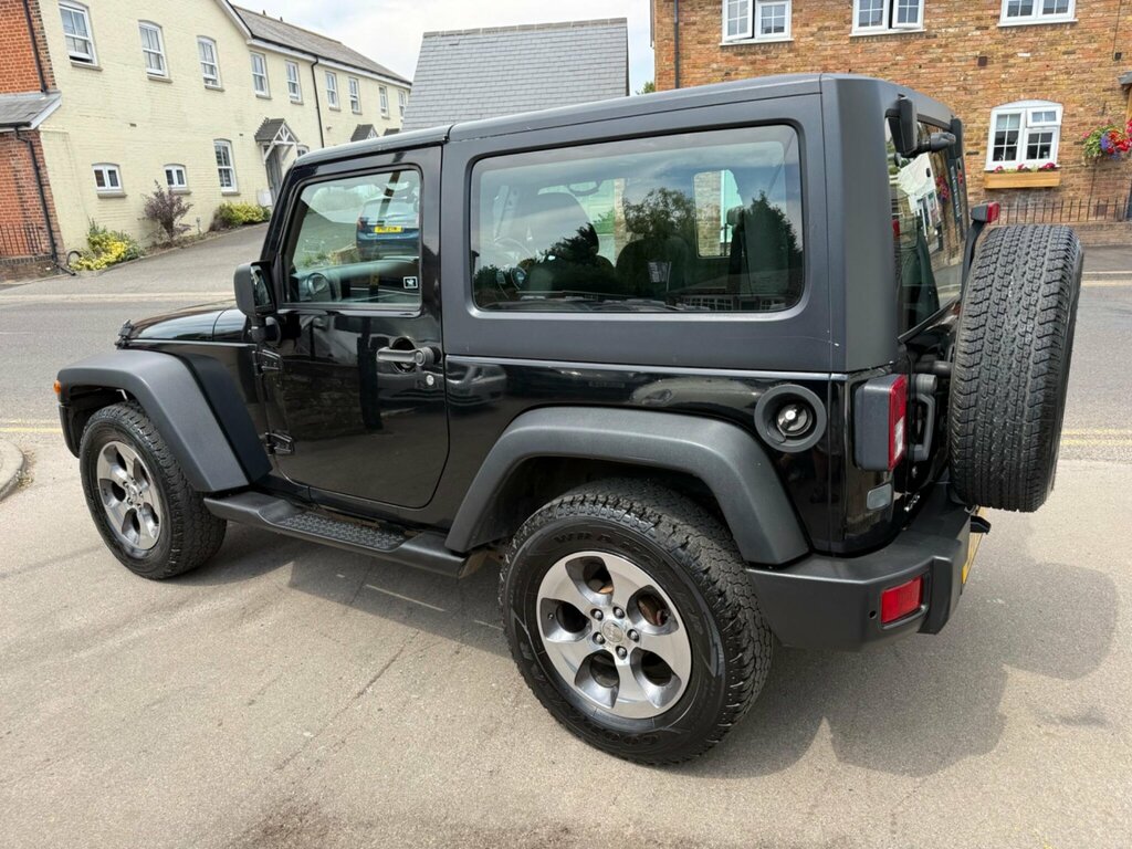 Jeep Wrangler 2.8 Crd Black #8