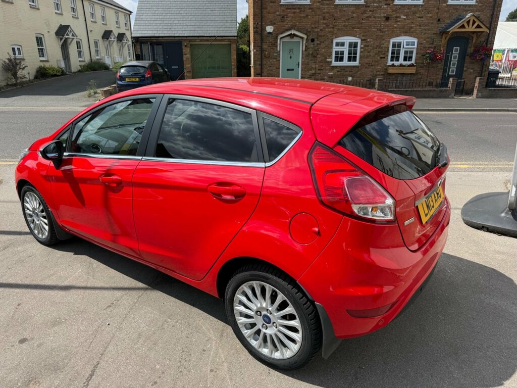 Ford Fiesta 1.0T Ecoboost Titanium Euro 5 Ss Red #5