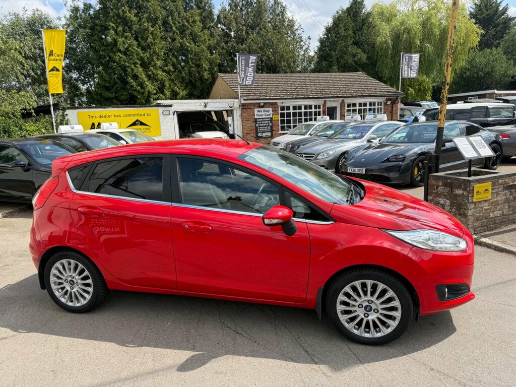 Ford Fiesta 1.0T Ecoboost Titanium Euro 5 Ss Red #2
