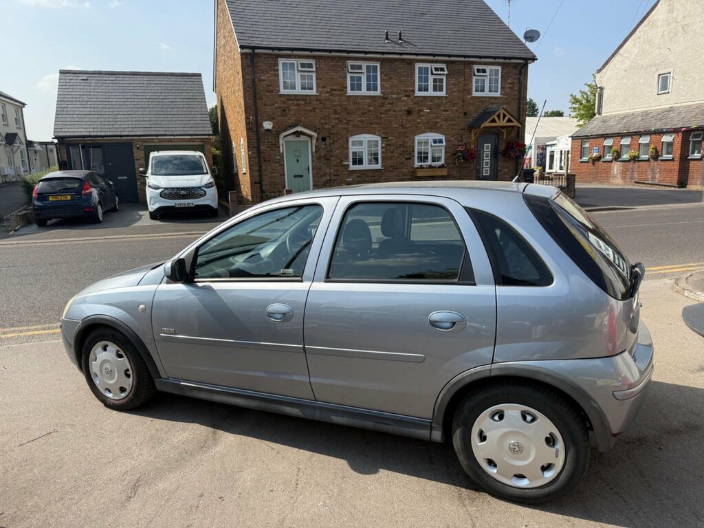 Vauxhall Corsa 1.4I 16V Design Hatchback Silver #11
