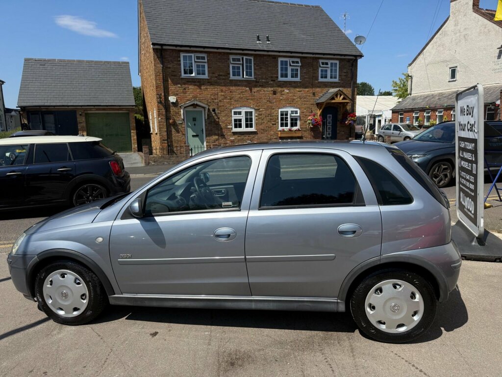 Vauxhall Corsa 1.0I Life Red #10