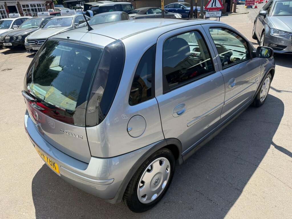 Vauxhall Corsa 1.0I Life Red #7