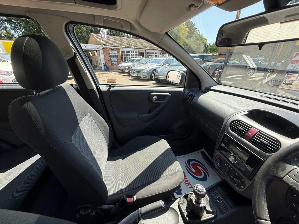 Vauxhall Corsa 1.0I Life Red #22