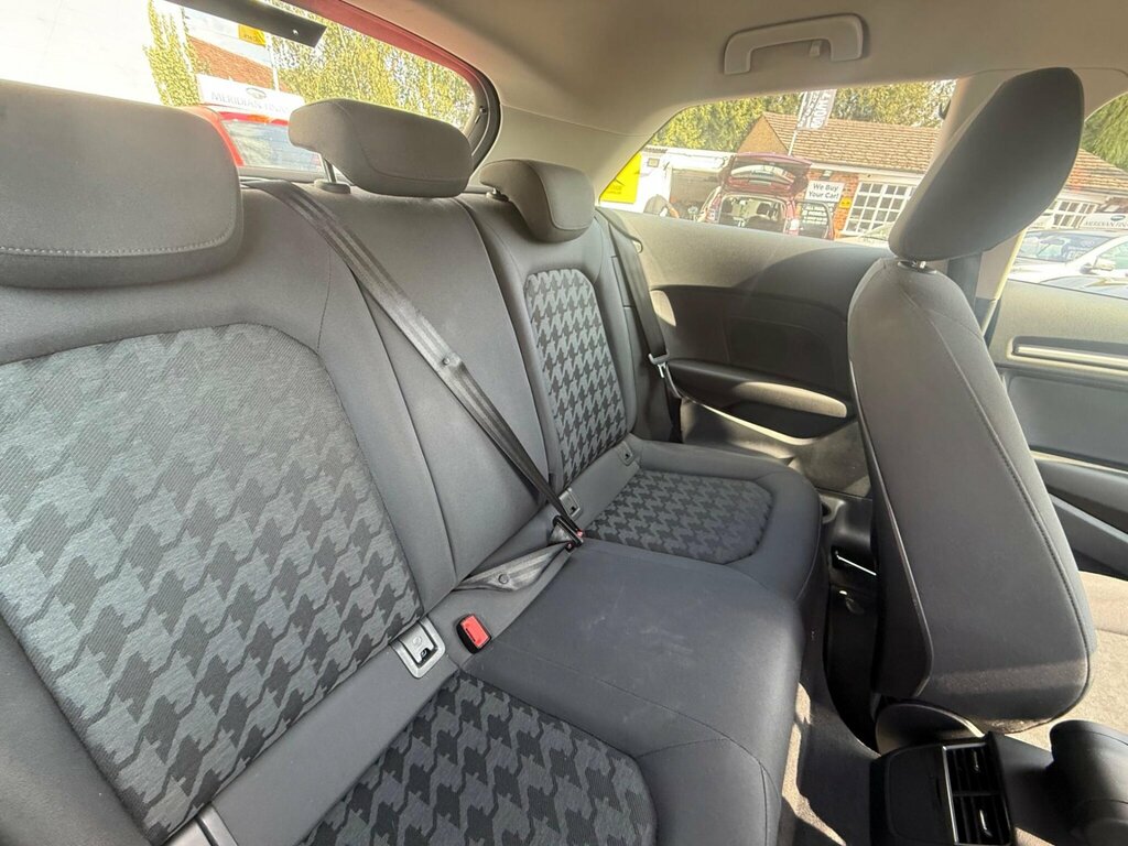 Audi A3 1.4 Tfsi S Line Nav 148 Bhp Black #25