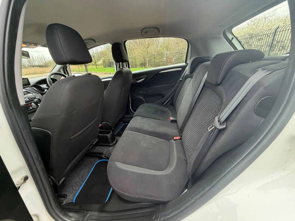 Fiat Punto 1.2 Pop White #20