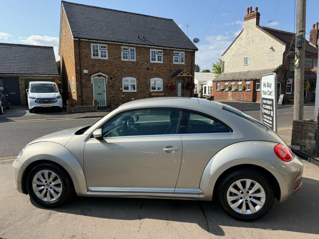 Volkswagen Beetle 1.2 Design Tsi Dsg 103 Bhp White #12