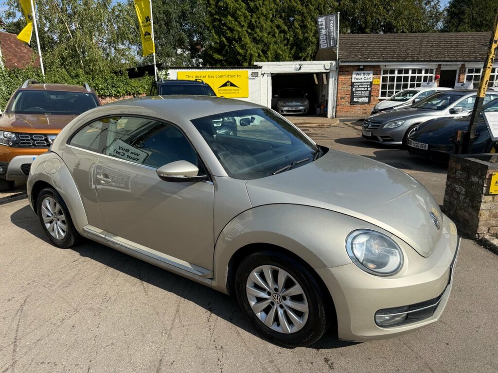 Volkswagen Beetle 1.2 Design Tsi Dsg 103 Bhp White #21