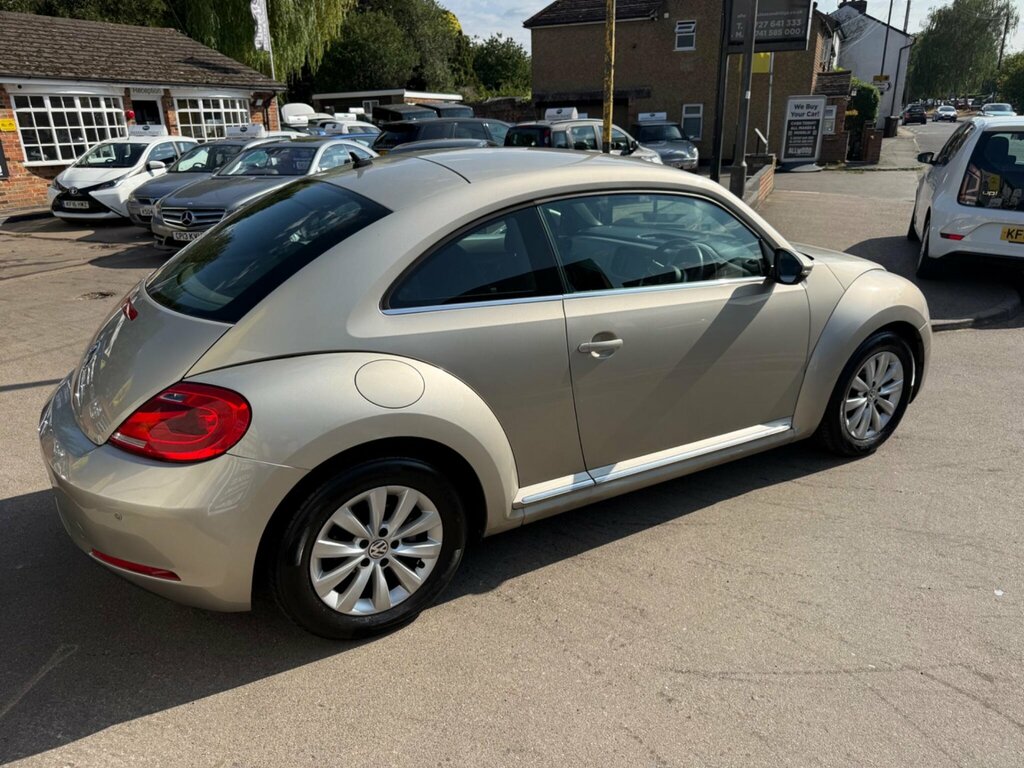 Volkswagen Beetle 1.6 Tdi Bluemotion Tech Design Euro 5 Ss Silver #4