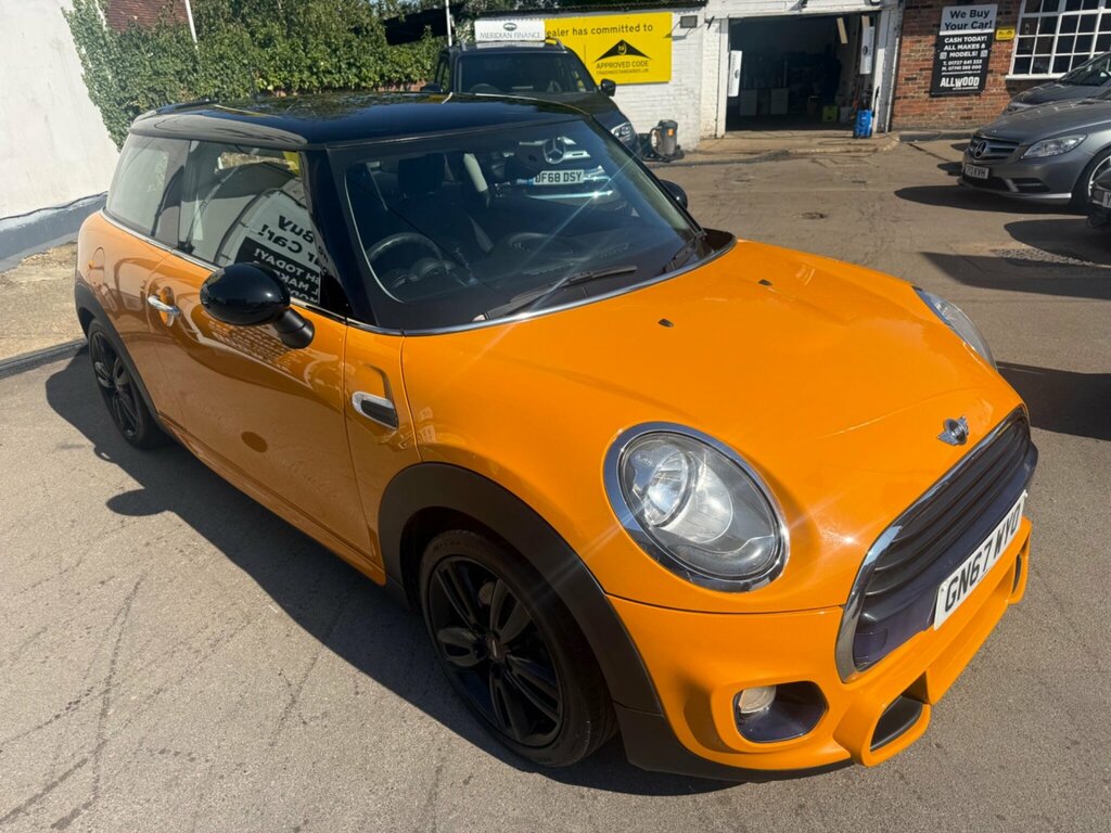 Mini Hatch 1.5 Cooper Euro 6 Ss #2