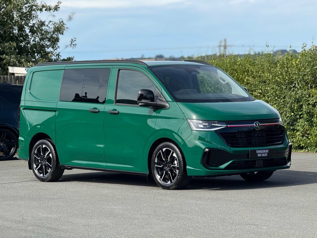 Volkswagen Transporter Sportline 2.0 Tdi T32 Sportline 75 Kombi Swb Euro 6 S Green