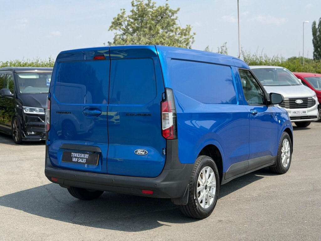 Ford Transit Courier 1.5 Ecoblue Limited Swb Euro 6 Ss Blue #3