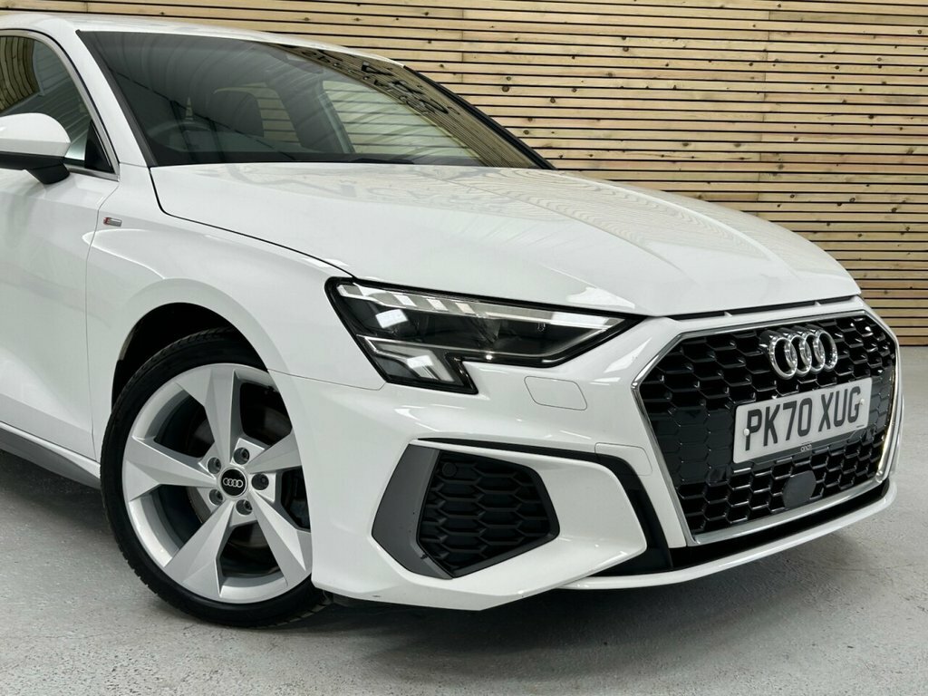 Audi A3 1L S Line PK70XUG White #6