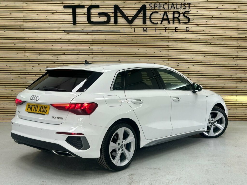 Audi A3 1L S Line PK70XUG White #3