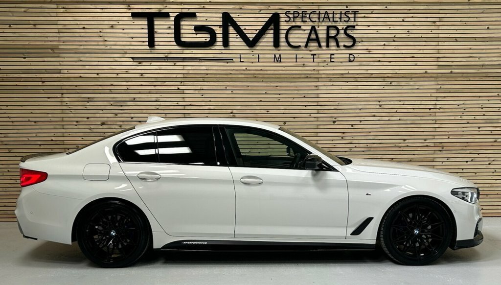 BMW 5 Series 3L M Sport White #5