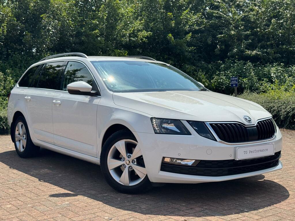 Skoda Octavia Se Technology White