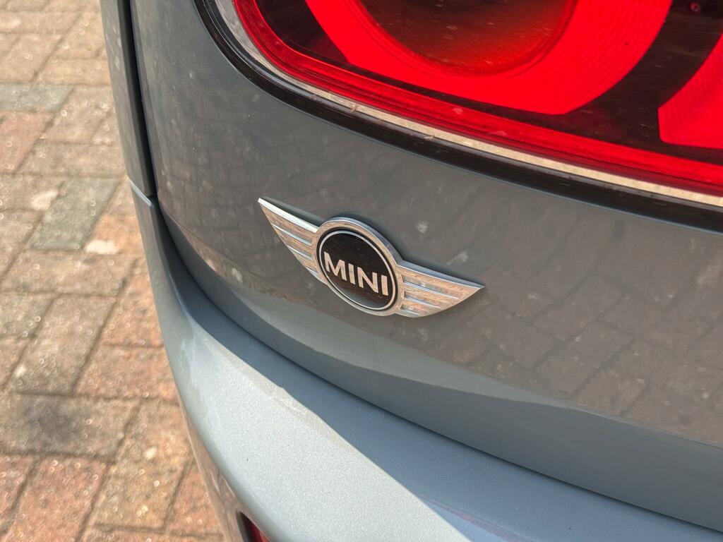Mini Clubman Cooper Silver #71