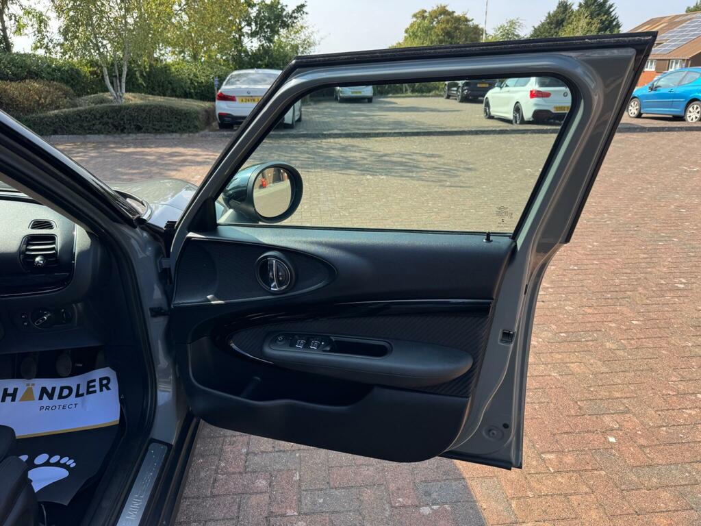 Mini Clubman Cooper Silver #32