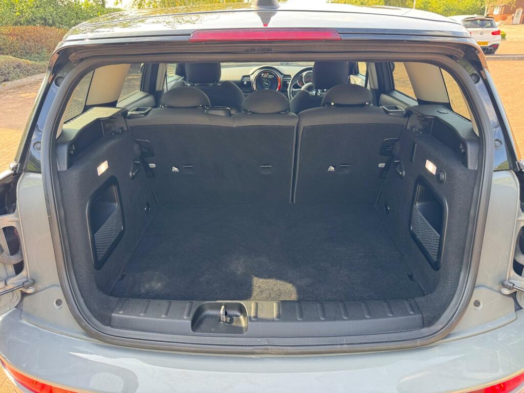 Mini Clubman Cooper Silver #47