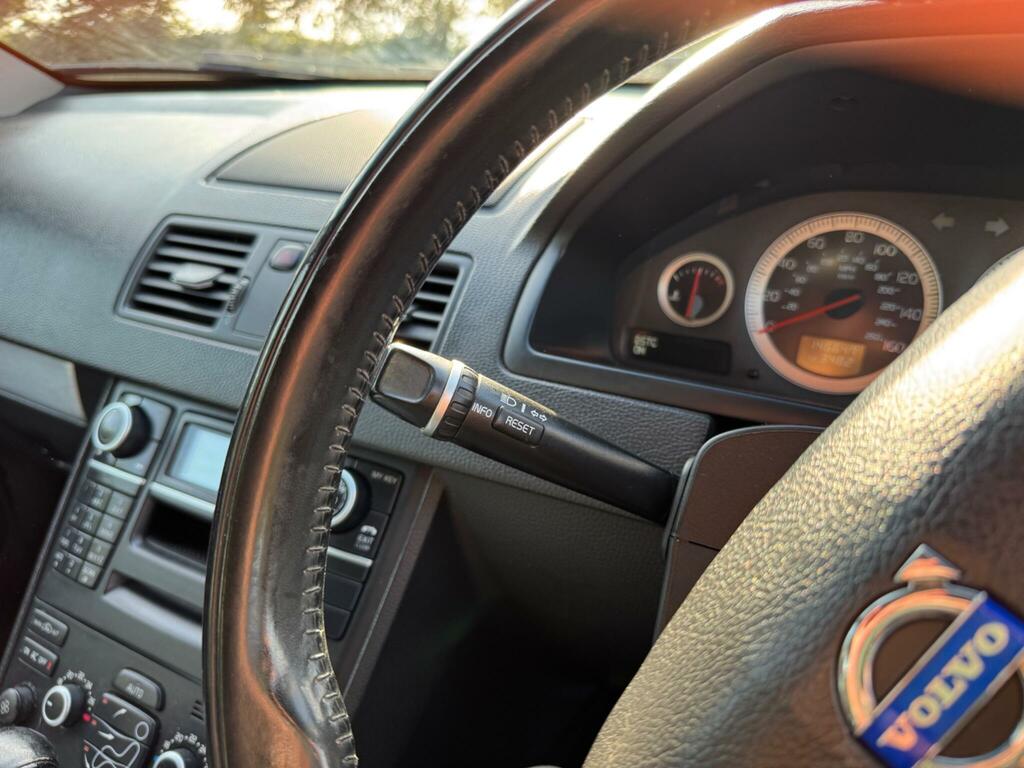 Volvo XC90 Suv 2.4 D5 Es 201414 Blue #18